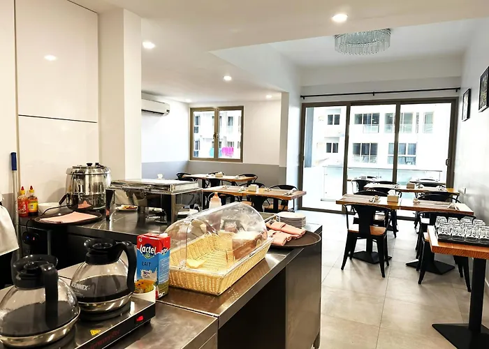 85 Soho Hotel & Apartment